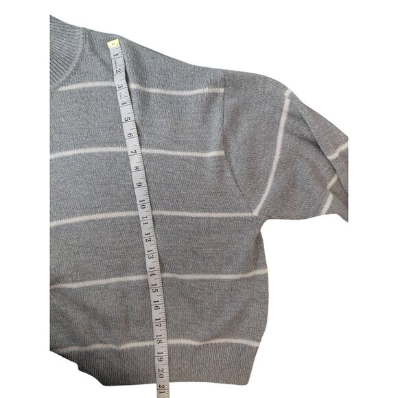 H&M Divided XXL Gray & White Striped Knit Sweater - Picture 5 of 8